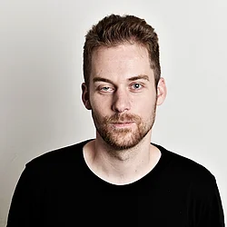 Dr Nils Körber